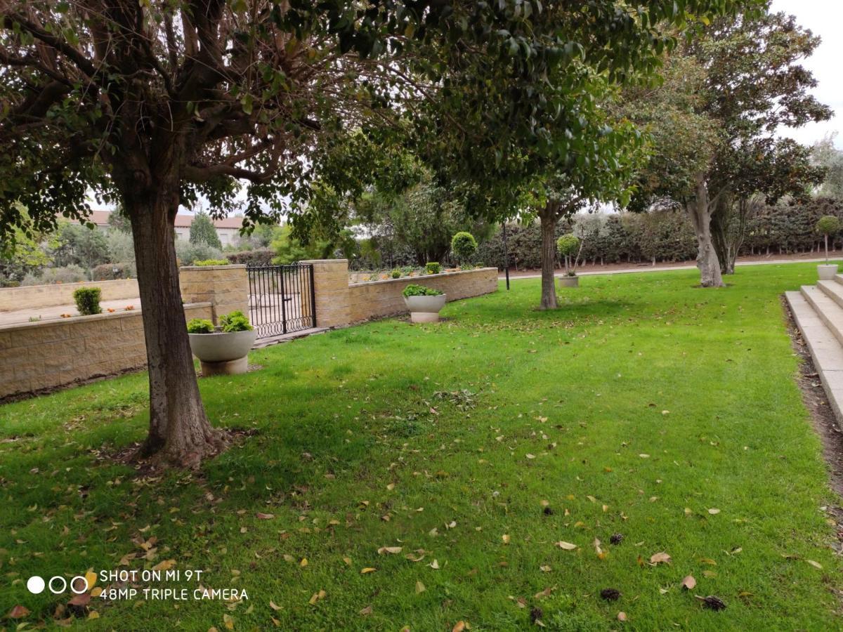 Blanca Con Piscina A 15 Minutos De Toledo - Aloha Toledo Villa Olias del Rey