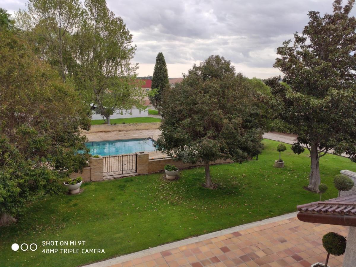 Blanca Con Piscina A 15 Minutos De Toledo - Aloha Toledo *
